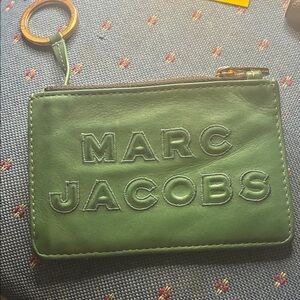 Marc Jacobs Leather Zipped Wallet👝